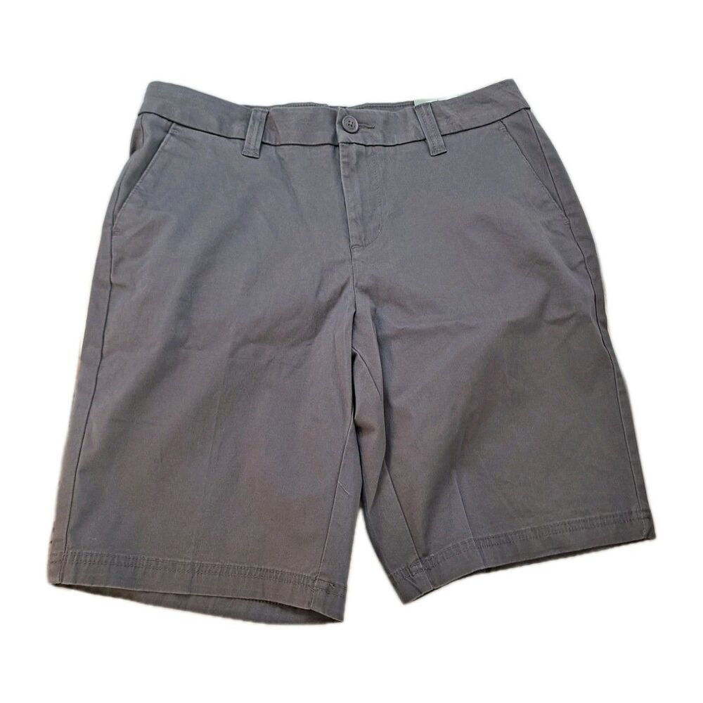 Magellan Outdoors Women's Size 8 Happy Camper Bermuda Shorts Castlerock Gray
